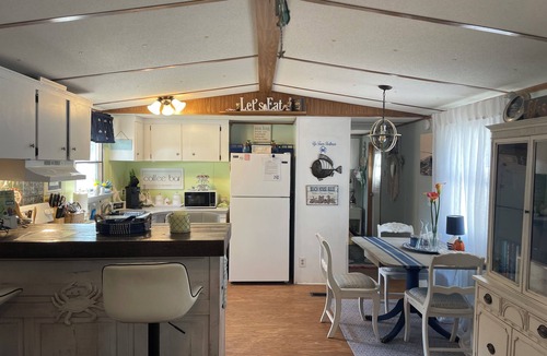 Shellman Bluff House | Coastal Golf Cart Getaway in Pleasure Bluff