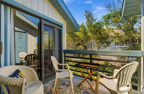 New Smyrna Beach Apartment | Coastal Haven at Sea Woods – Charming NSB Getaway