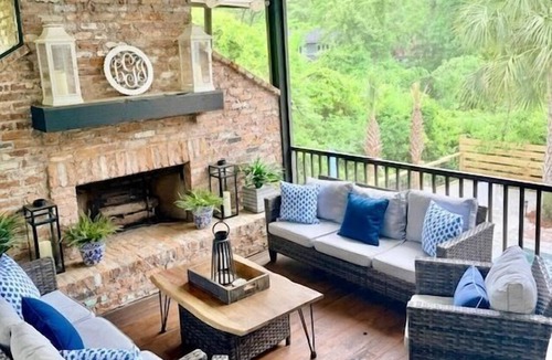 Saint Simons Heights House | Coastal Luxury with Heated Pool, Putting Green & Game Room