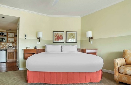 Sandestin Hotel | Coastal Studio w/Bay Views: Access to On-site Arcade, Fitness Center & Pool