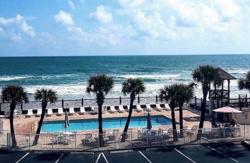 Bostwick Park Condo | Coastal Tides Ocean View Studio
