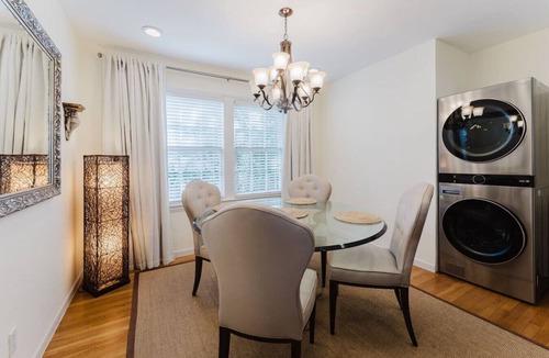 Grandview Heights House | Coco Plum Cottage a Charming Retreat Htd Pool and BBQ