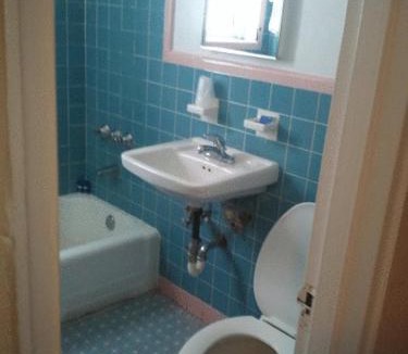 South Beach Hostel | Collins Avenue Hostel