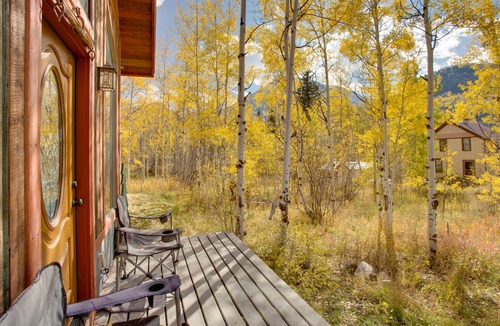 Marble Cabin | Colorful Cabin w/Teepee, Fire Pits & Mtn Views!