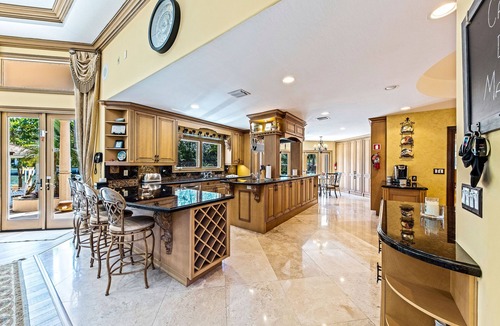 Harbor Beach Villa | “Come On and Get Happy” in Fort Lauderdale