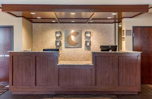 Edgewood Hotel | Comfort Inn & Suites Edgewood
