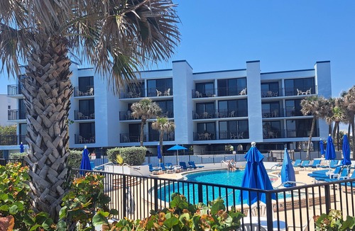 Seacoast Shores Condo | Comfortable 2 bedroom right on the beach