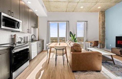 Channel District Apartment | Comfortable Channelside 1BR w/Great Perks