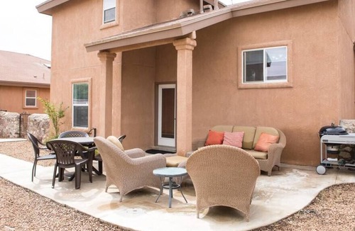 El Paso House | Comfy and Safe Family Neighborhood on West Side!