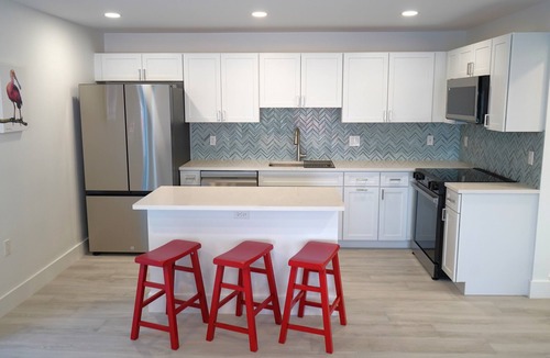 Coury House | Completely New Inside/Out! Pool, Dock, Cabana Club Key Colony Beach