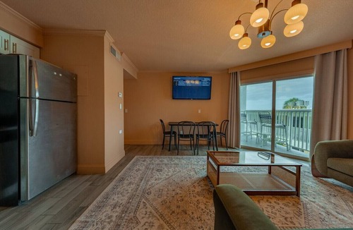 Belleair Beach Condo | Condo On The Beach - Ocean Side View Balcony
