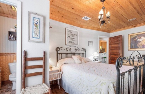 Old Town Ski Chalet | connie rivershack villas