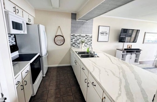 Walden on Lake Conroe Condo | Conroe Waterfront Retreat & Luxury Resort Setting