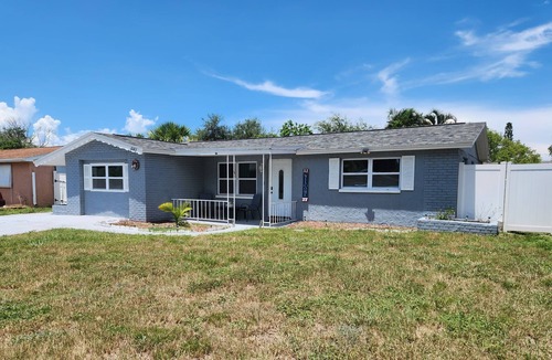 Holiday Lake Estates House | Convenient close to the sun and fun 3 bed home!
