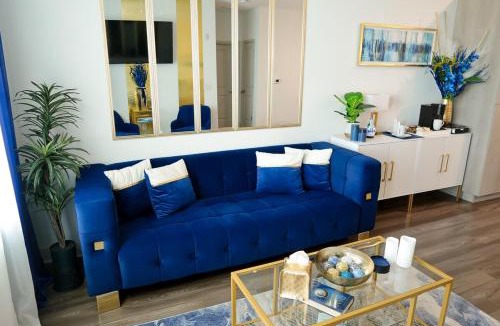 Deerwood Apartment | Cosmic Serenity Retreat 1BD Lux King in Southeast Jax