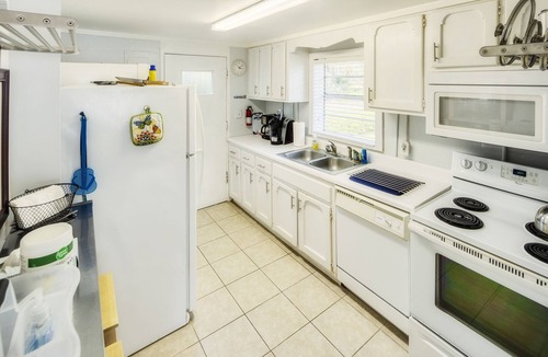 St. Marys Cottage | Cottages on Norris Unit A DOWNTOWN PET FRIENDLY