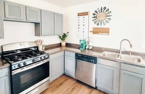 Forney Condo | Country Getaway - 20 min to Dallas - Sunset views