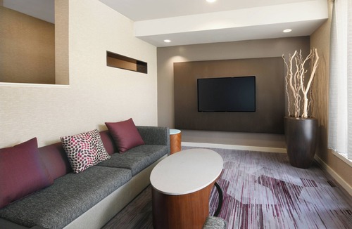 Las Colinas Hotel | Courtyard by Marriott Dallas Las Colinas