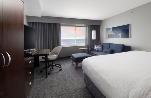 Galveston Hotel | Courtyard by Marriott Galveston Island