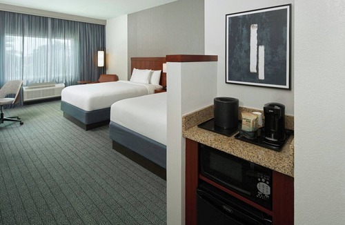 Homestead Hotel | Courtyard by Marriott Miami Homestead