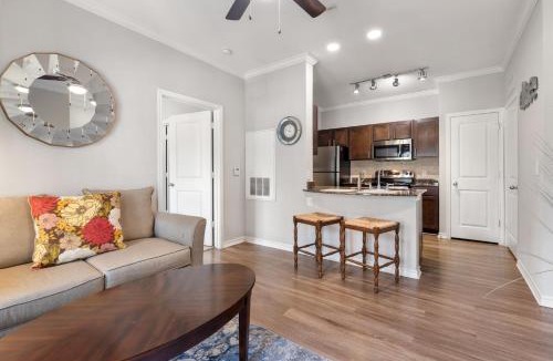 Wetmore Apartment | Cozy 1BR Retreat PEC 2104
