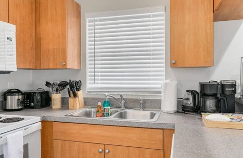 Safety Harbor Apartment | Cozy 2/1 Walkable to dwtn Safety Harbor
