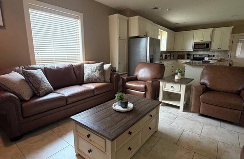 Bryan Apartment | Cozy 2-bedroom Casita with a country feel.
