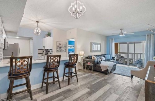 Crown Pointe Condo | Cozy 2-bedroom condo in gorgeous Naples