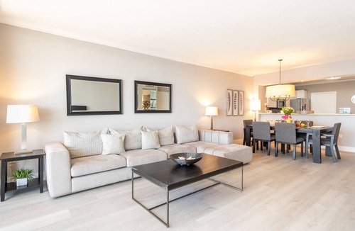 Sunny Isles Beach Condo | Cozy and spacious condo with amazing intracoastal views. WIFI + Parking