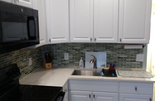 Indian Shores Condo | Cozy Coastal Condo, renovated 2025, quiet family friendly, fishing from seawall