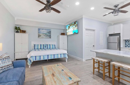 Sebastian Apartment | Cozy Condo ADA Accessible