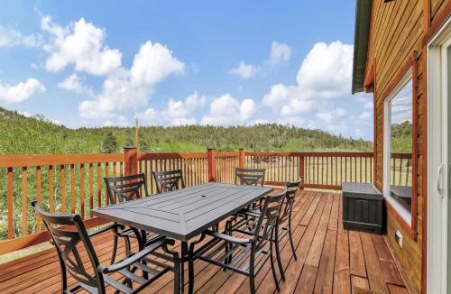 Indian Mountain House | Cozy Deer Valley Cabin- Views Fireplace & Deck
