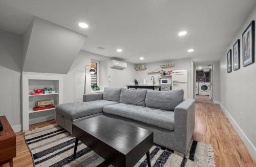 Baker Apartment | Cozy Dog-Friendly Unit with Parking Near Broadway