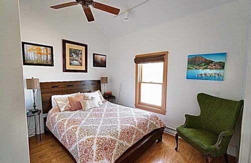 Westcliffe House | Cozy Main street cottage with fireplace, porch and full kitchen... dogs allowed!