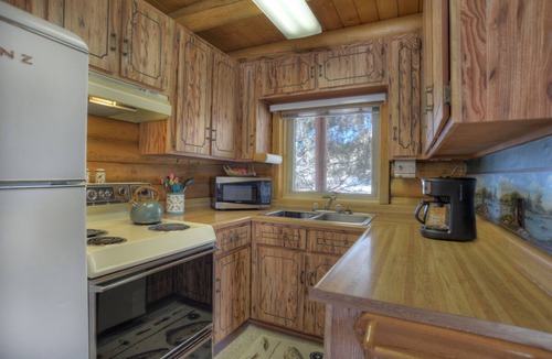 Rio Vista Estates House | Cozy Riverfront Cabin | 1,000 feet Rio Grande River Access | Ski Wolf Creek