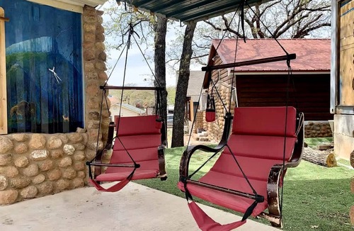 Medicine Park Cabin | Cozy Wheelchair-Friendly Tiny House with Patio near Medicine Creek in Medicine Park, Oklahoma