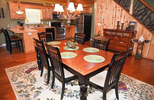 Hayesville Cabin | Creek Front Lodge Private Setting Fast Internet Firepit