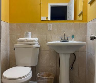 Harbordale Hotel | Crown Inn