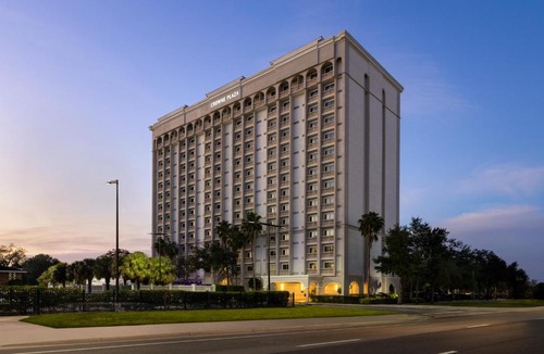 Lake Dot Hotel | Crowne Plaza Orlando-Downtown by IHG
