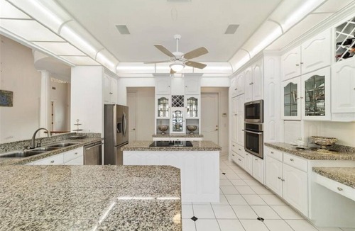 Crystal River House | Crystal River Manatee Palace A Waterfront Retreat HEATED POOL!