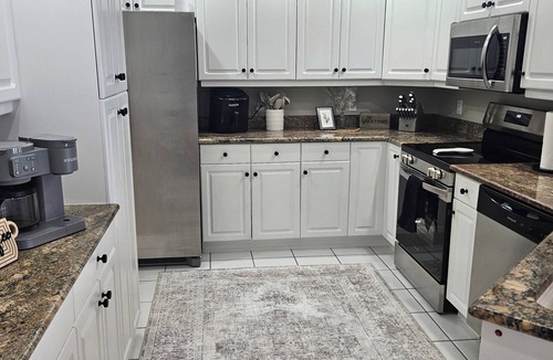 Burnt Store Isles House | Cute Coastal Retreat with Heated Pool & Gulf Access
