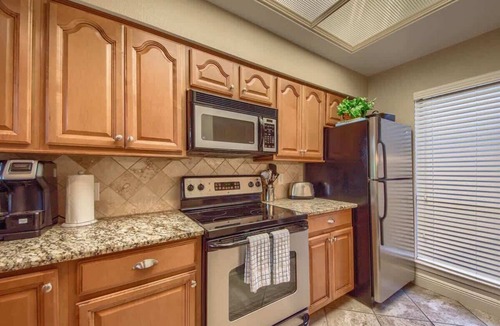 New Braunfels Apartment | CW C207 River Zen