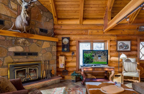Bayfield Condo | Dancing Star Ranch, Peaceful Long Term Cabin