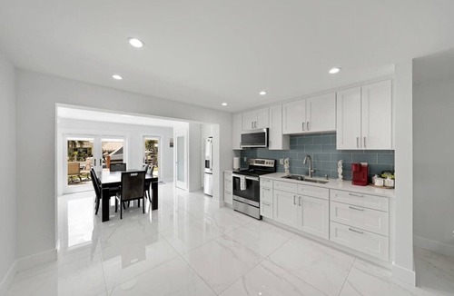 Melaleuca Gardens House | Dania Beach Unit 1 By Dream Vacation
