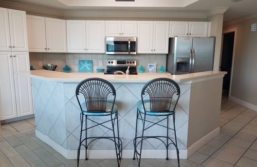 Orange Beach Condo | DATES LEFT IN AUG 9-14,18-SEPT 3,POOL,LAZY RIVER,FREE BOAT SLIP