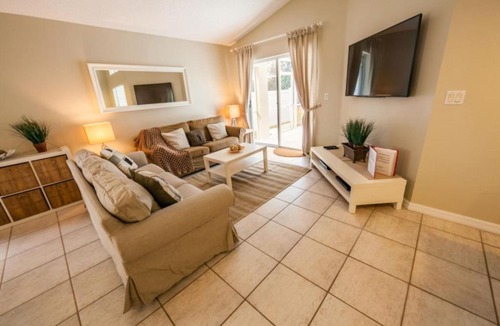 Haines City House | Dawn's Southern Dunes Vacation Home