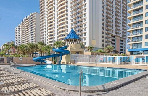 Daytona Beach Villa | Daytona Beach | Junior Suite Escape | Pool & Beach Access