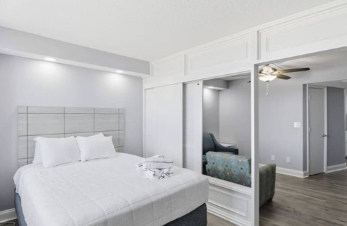 Ormond Beach Resort | Daytona Bike Week at Mavrick Resort on beautiful Ormond Beach!