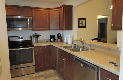 The Villages House | December and January 20% discount for Full Month Rental, save 2,500 dollars