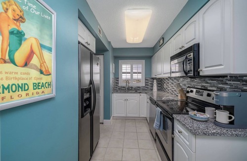 Avalon by the Sea Condo | Delightful 2-bedroom condo with oceanfront view in Ormond Beach